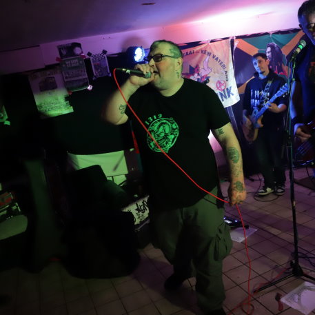 Schlag (F) Punkrock City Hof - 9. Dezember 2024 (3).JPG